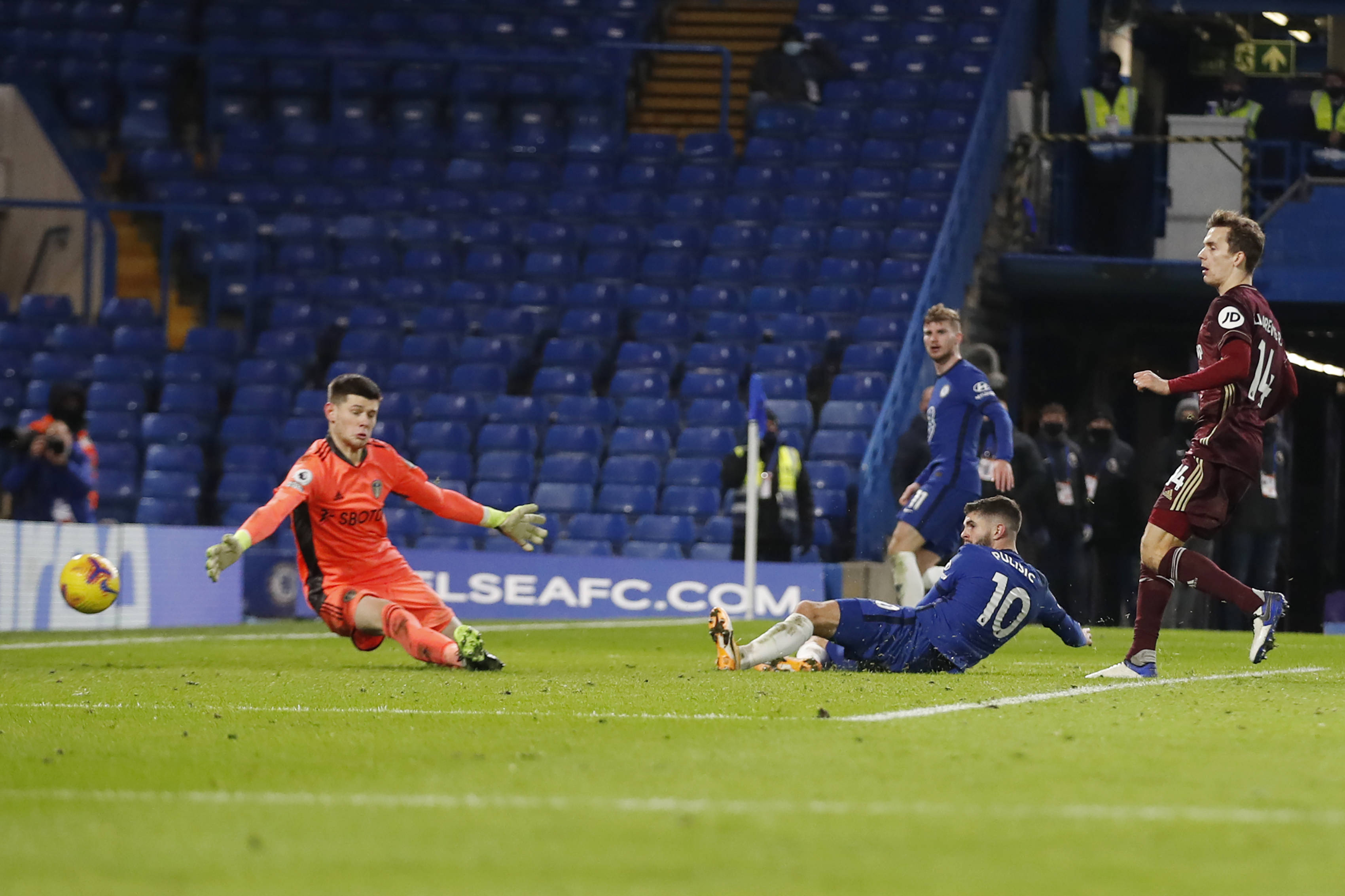 极为期待的 极为期待的